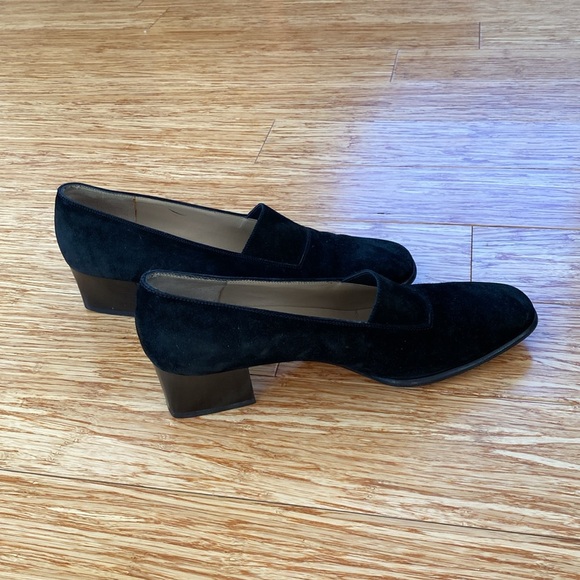 Vintage Salvatore Ferragamo Florence Made in Italy Suede Black Loafers - Picture 4 of 8